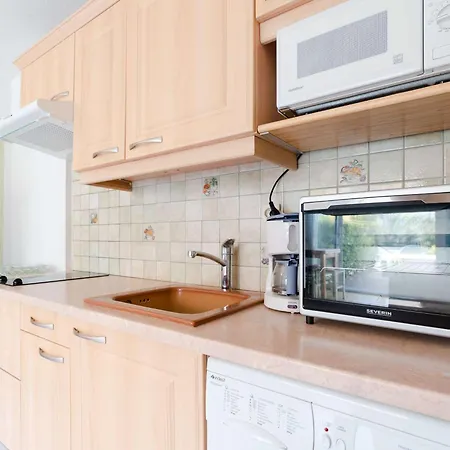 T2 En Rez-de-jardin, Front De Mer, 4 Pers. - - Fr-1-409-62 Apartment Narbonne-Plage