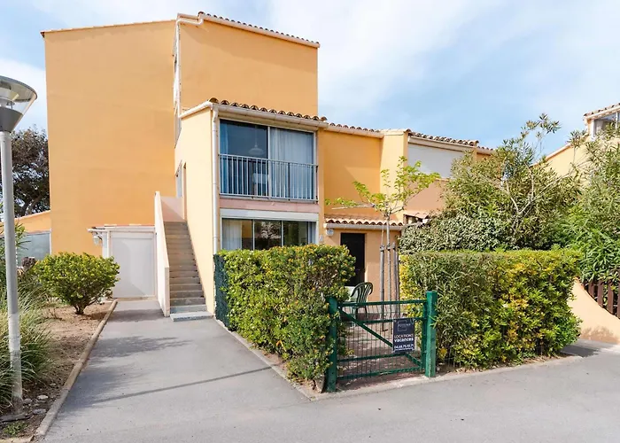 Apartment T2 En Rez-de-jardin, Front De Mer, 4 Pers. - - Fr-1-409-62 Narbonne-Plage
