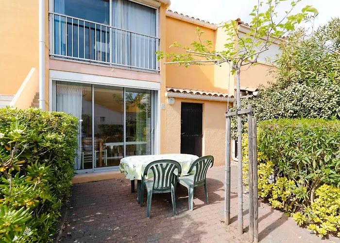 Apartment T2 En Rez-de-jardin, Front De Mer, 4 Pers. - - Fr-1-409-62